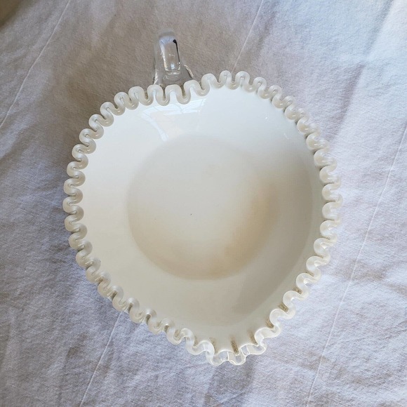 Vintage Fenton Silver Crest Heart Shaped Relish Bowl with Handle 1955-1980 - Picture 2 of 7